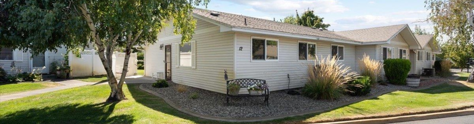 Kennewick, Kennewick, Washington 99336, 3 Bedrooms Bedrooms, 0 ,2 BathroomsBathrooms,Condos/townhomes,For Sale,Kennewick,0,286618