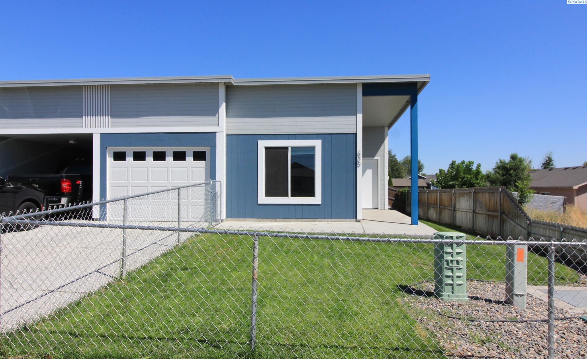 Cedar Avenue, Pasco, Washington 99301, 3 Bedrooms Bedrooms, 0 ,2 BathroomsBathrooms,Condos/townhomes,For Rent,Cedar Avenue,0,286617