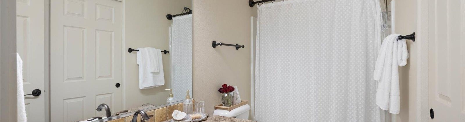 Mia Lane, Pasco, Washington 99301, 3 Bedrooms Bedrooms, 0 ,3 BathroomsBathrooms,Condos/townhomes,For Sale,Mia Lane,0,286616