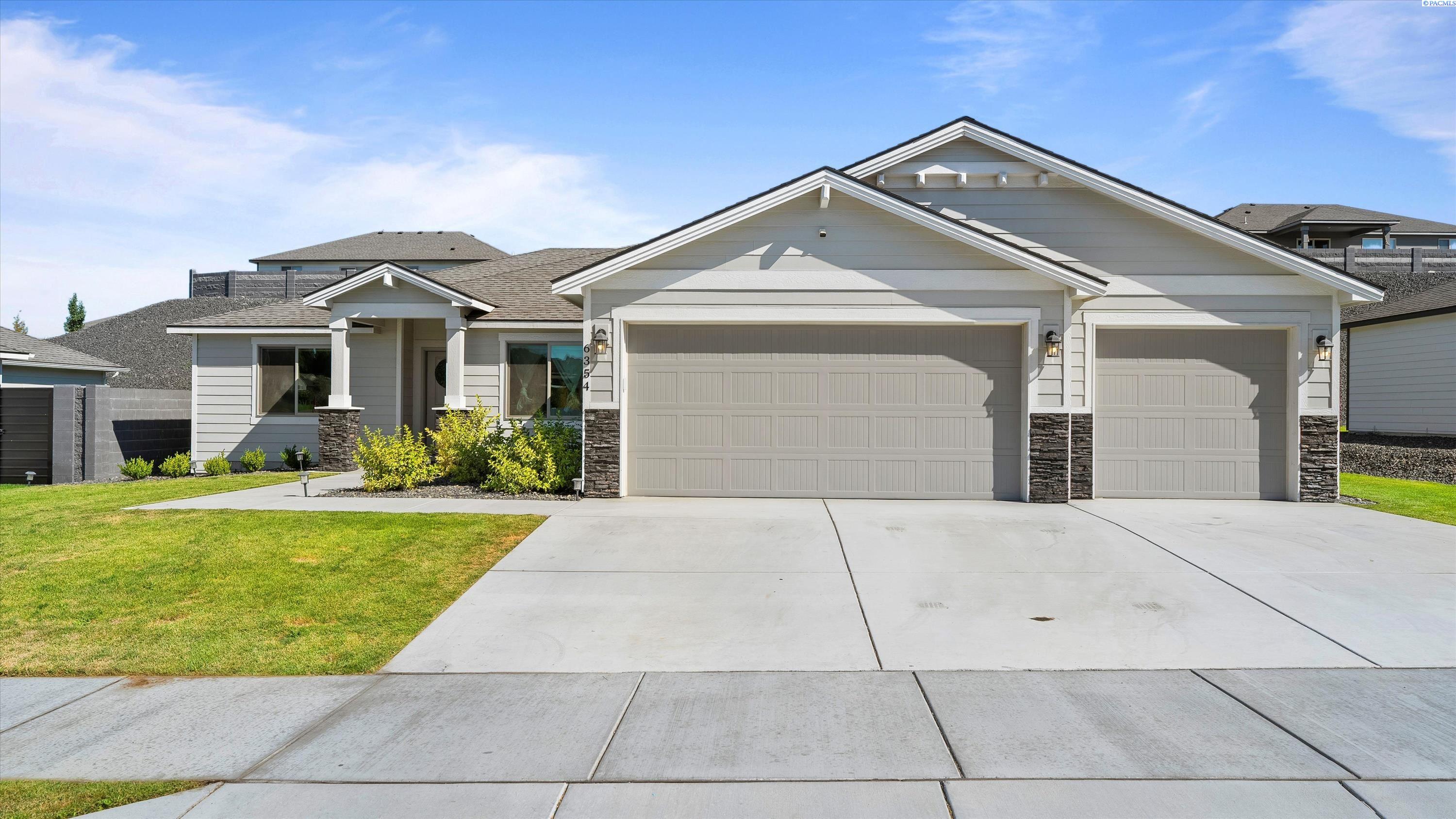 32nd Ave, Kennewick, Washington 99338, 4 Bedrooms Bedrooms, 0 ,2 BathroomsBathrooms,Houses,For Sale,32nd Ave,0,286611