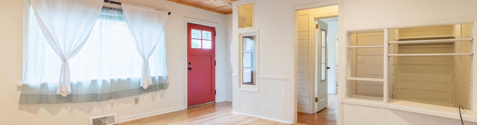 Spring St, Pullman, Washington 99163, 2 Bedrooms Bedrooms, 0 ,2 BathroomsBathrooms,Houses,For Sale,Spring St,0,286650