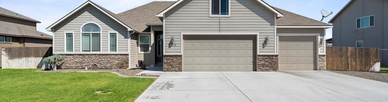 Cobalt Dr., West Richland, Washington 99353-6404, 4 Bedrooms Bedrooms, 0 ,2 BathroomsBathrooms,Houses,For Sale,Cobalt Dr.,0,286648
