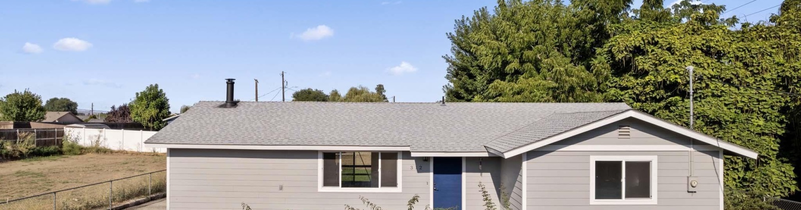 Opal St, Grandview, Washington 98930, 3 Bedrooms Bedrooms, 0 ,1 BathroomBathrooms,Houses,For Sale,Opal St,0,286646