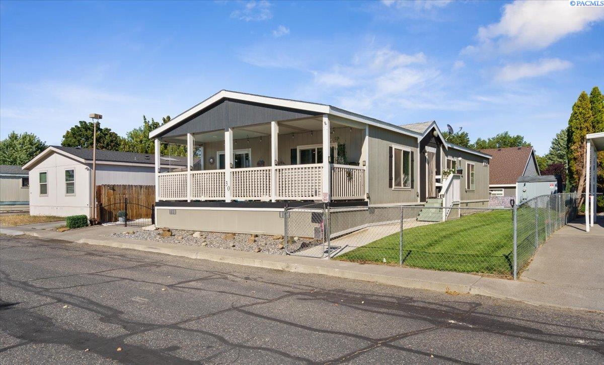 Mercury Dr, Richland, Washington 99354, 3 Bedrooms Bedrooms, 0 ,2 BathroomsBathrooms,Manufactured Homes,For Sale,Mercury Dr,0,286671