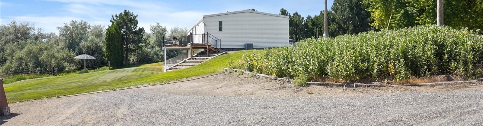 Mail Rd, Othello, Washington 99344, 7 Bedrooms Bedrooms, 0 ,2 BathroomsBathrooms,Manufactured Homes,For Sale,Mail Rd,0,286669