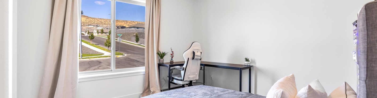 32nd, Kennewick, Washington 99338, 4 Bedrooms Bedrooms, 0 ,2 BathroomsBathrooms,Houses,For Sale,32nd,0,286654