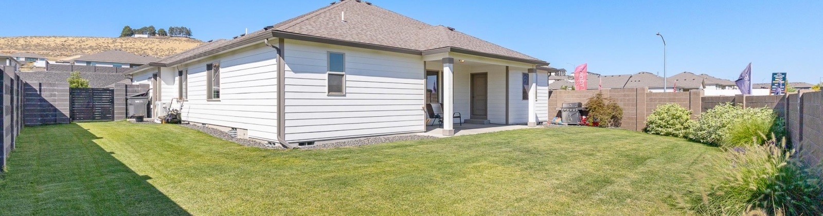 32nd, Kennewick, Washington 99338, 4 Bedrooms Bedrooms, 0 ,2 BathroomsBathrooms,Houses,For Sale,32nd,0,286654