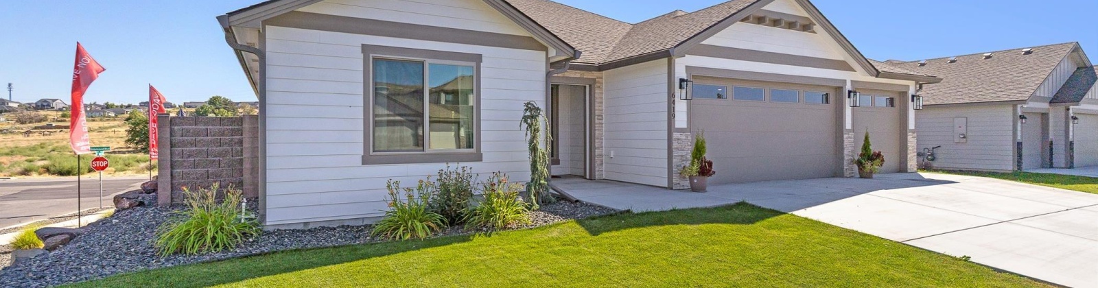 32nd, Kennewick, Washington 99338, 4 Bedrooms Bedrooms, 0 ,2 BathroomsBathrooms,Houses,For Sale,32nd,0,286654