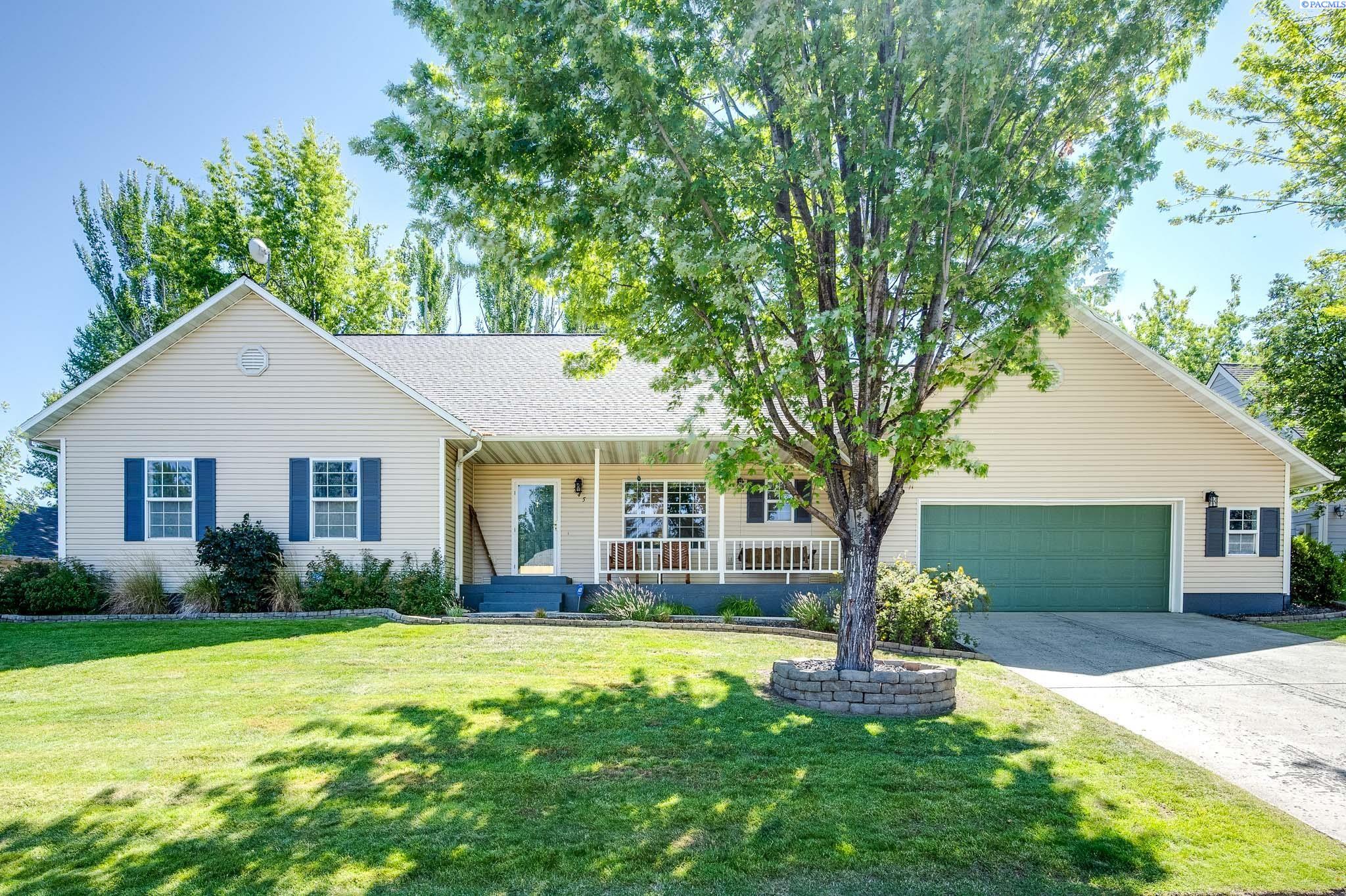 Meadow Vale, Pullman, Washington 99163, 5 Bedrooms Bedrooms, 0 ,3 BathroomsBathrooms,Houses,For Sale,Meadow Vale,0,286656