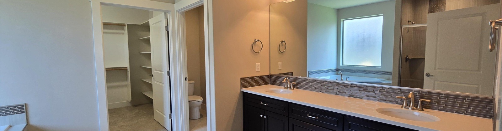 Chinook Drive, Richland, Washington 99352, 3 Bedrooms Bedrooms, 0 ,2 BathroomsBathrooms,Houses,For Rent,Chinook Drive,0,286689