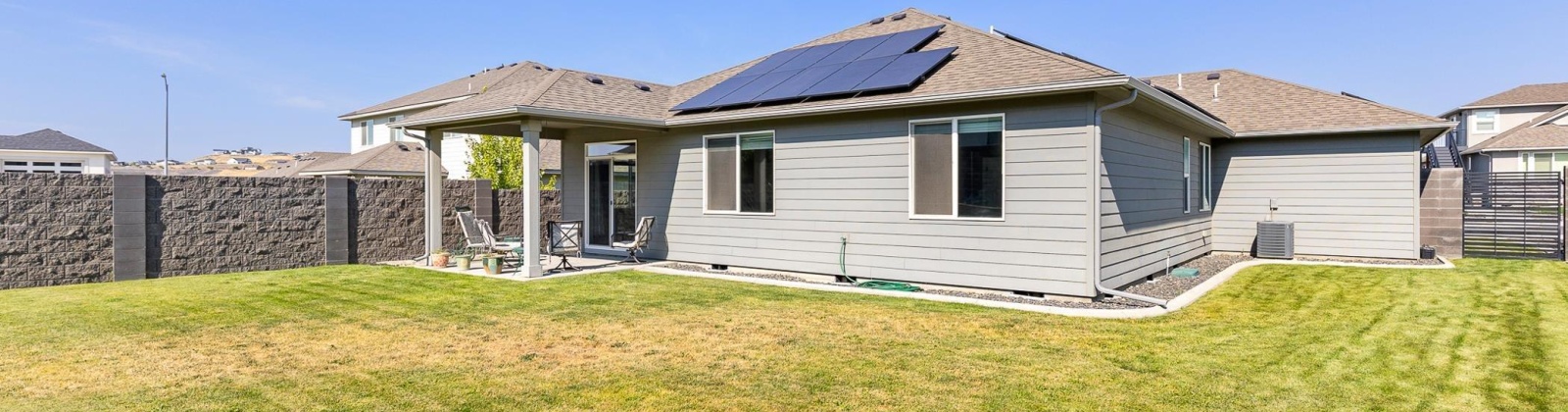 Young St., Kennewick, Washington 99338, 3 Bedrooms Bedrooms, 0 ,2 BathroomsBathrooms,Houses,For Sale,Young St.,0,286688