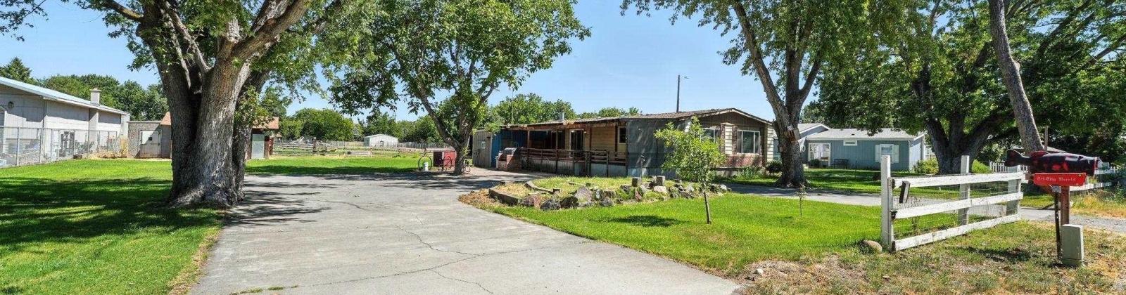Cascade Street, Kennewick, Washington 99337, 3 Bedrooms Bedrooms, 0 ,2 BathroomsBathrooms,Manufactured Homes,For Sale,Cascade Street,0,286679