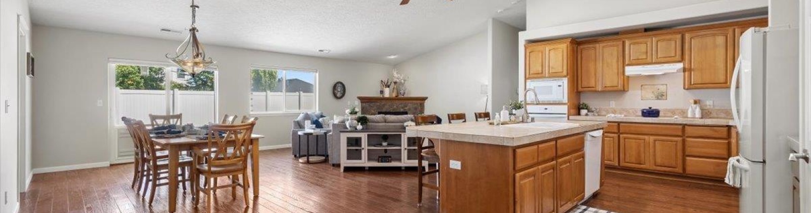 Madrid Lane, Pasco, Washington 99301, 4 Bedrooms Bedrooms, 0 ,2 BathroomsBathrooms,Houses,For Sale,Madrid Lane,0,286680