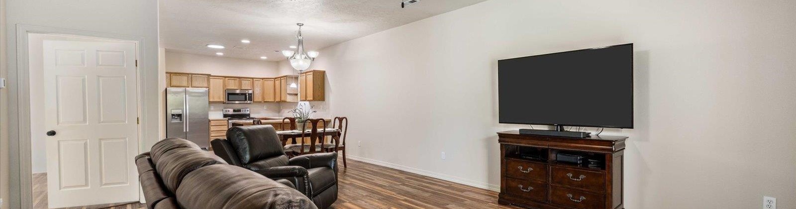 Mia Lane, Pasco, Washington 99301, 3 Bedrooms Bedrooms, 0 ,2 BathroomsBathrooms,Condos/townhomes,For Sale,Mia Lane,0,286681