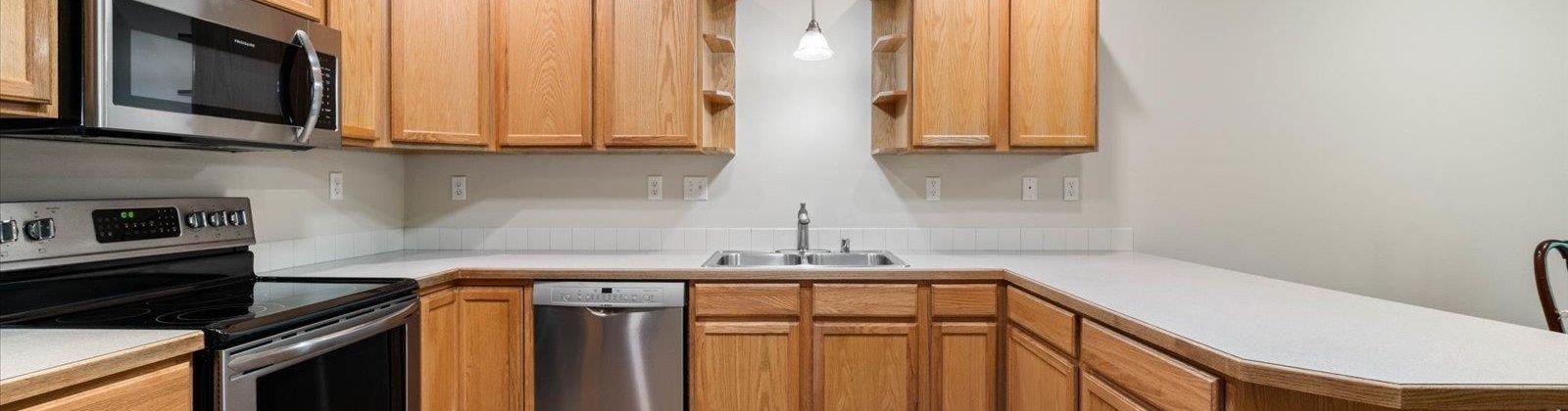 Mia Lane, Pasco, Washington 99301, 3 Bedrooms Bedrooms, 0 ,2 BathroomsBathrooms,Condos/townhomes,For Sale,Mia Lane,0,286681