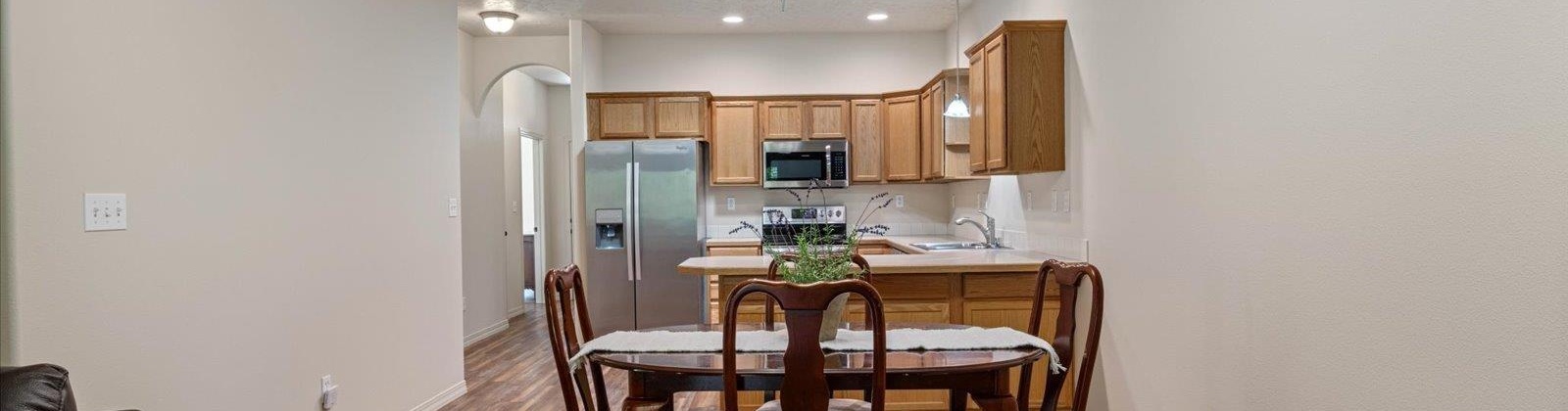 Mia Lane, Pasco, Washington 99301, 3 Bedrooms Bedrooms, 0 ,2 BathroomsBathrooms,Condos/townhomes,For Sale,Mia Lane,0,286681