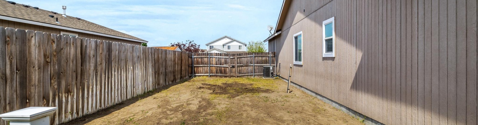 Laredo Drive, Pasco, Washington 99301-9999, 3 Bedrooms Bedrooms, 0 ,2 BathroomsBathrooms,Houses,For Sale,Laredo Drive,0,283501