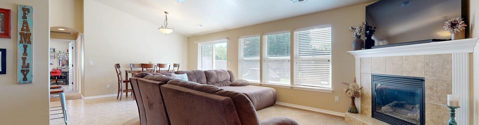 6th Avenue, Kennewick, Washington 99336, 4 Bedrooms Bedrooms, 0 ,3 BathroomsBathrooms,Houses,For Sale,6th Avenue,0,286697