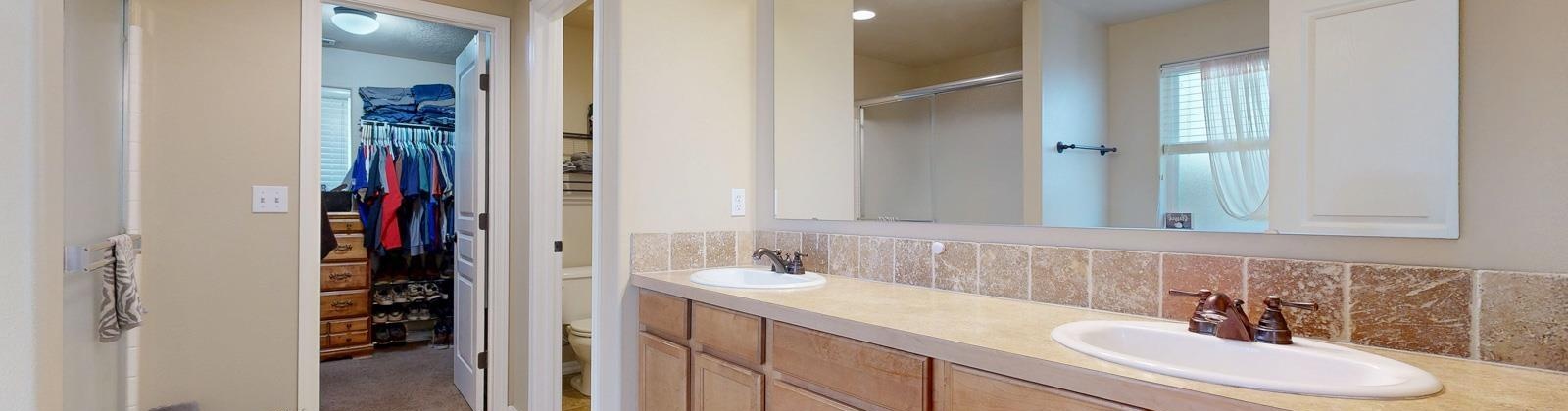 6th Avenue, Kennewick, Washington 99336, 4 Bedrooms Bedrooms, 0 ,3 BathroomsBathrooms,Houses,For Sale,6th Avenue,0,286697