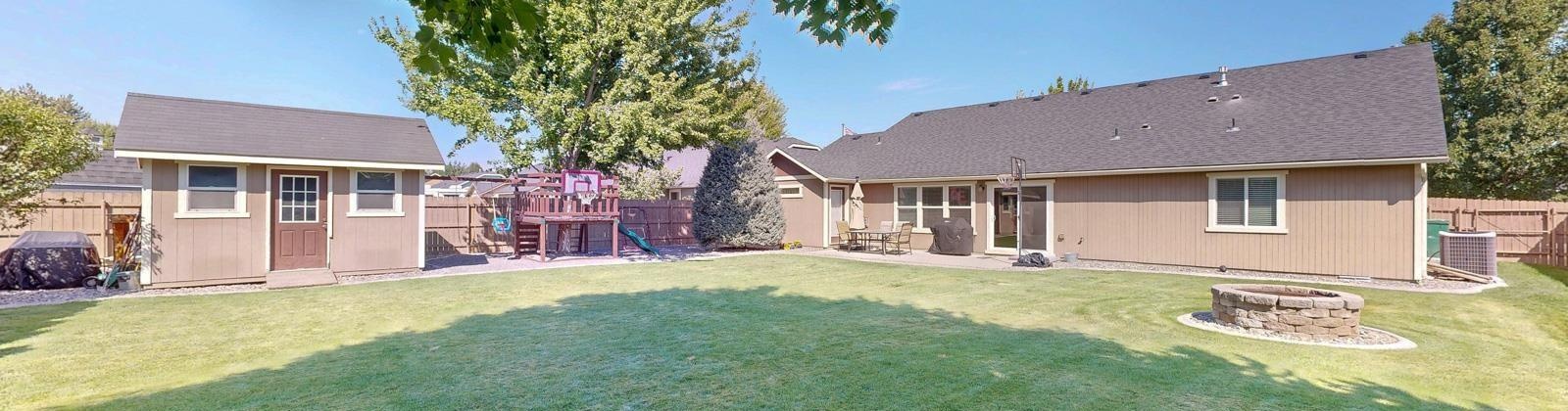 6th Avenue, Kennewick, Washington 99336, 4 Bedrooms Bedrooms, 0 ,3 BathroomsBathrooms,Houses,For Sale,6th Avenue,0,286697