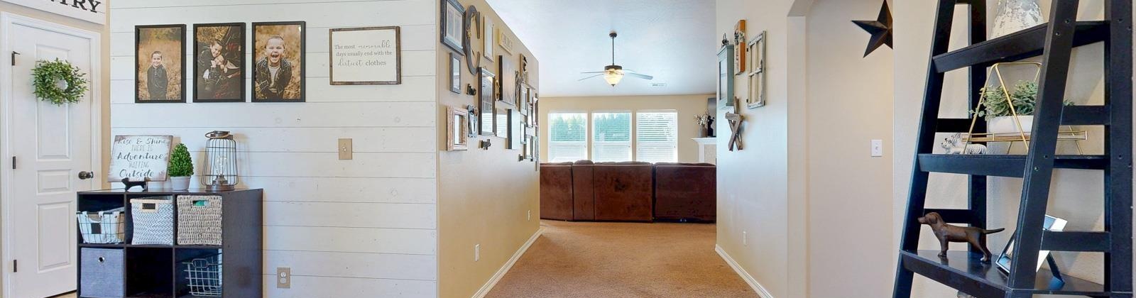 6th Avenue, Kennewick, Washington 99336, 4 Bedrooms Bedrooms, 0 ,3 BathroomsBathrooms,Houses,For Sale,6th Avenue,0,286697