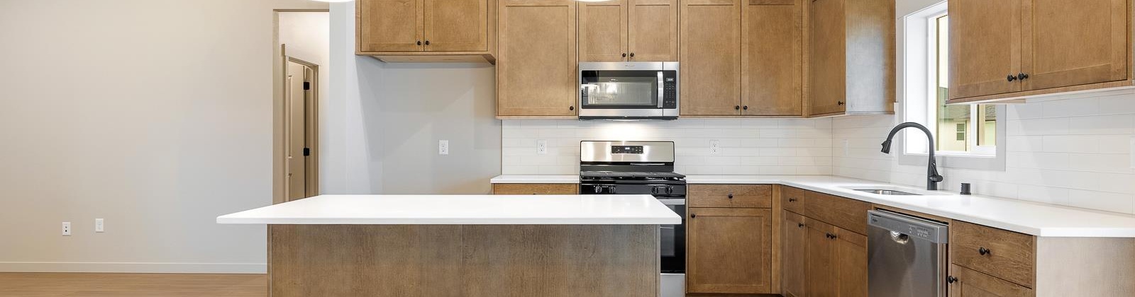 Ashen Drive, Pasco, Washington 99301, 3 Bedrooms Bedrooms, 0 ,2 BathroomsBathrooms,Houses,For Sale,Ashen Drive,0,286701