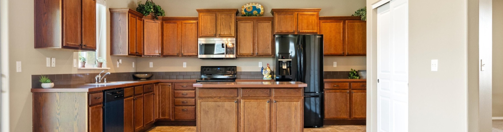 11th Pl., Kennewick, Washington 99338-2047, 3 Bedrooms Bedrooms, 0 ,3 BathroomsBathrooms,Houses,For Sale,11th Pl.,0,286705