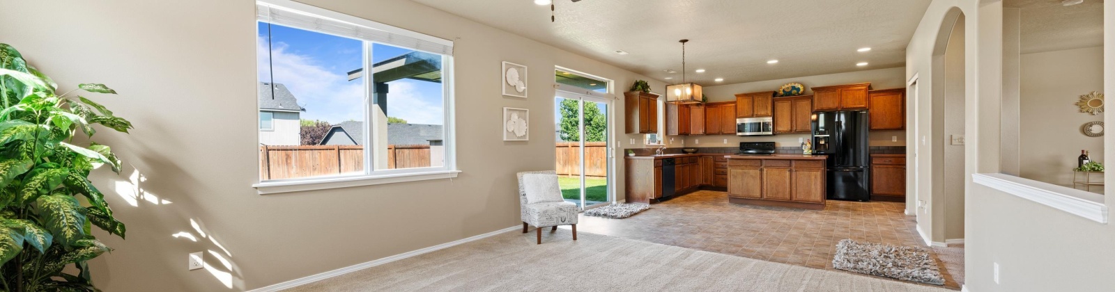 11th Pl., Kennewick, Washington 99338-2047, 3 Bedrooms Bedrooms, 0 ,3 BathroomsBathrooms,Houses,For Sale,11th Pl.,0,286705