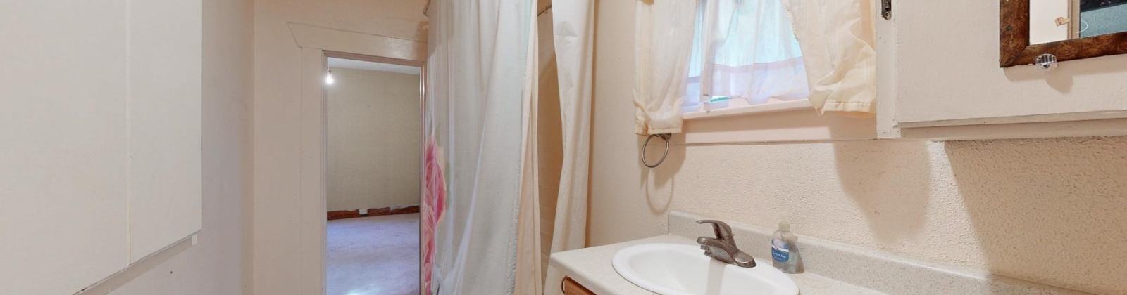 State Street, Pullman, Washington 99163, 3 Bedrooms Bedrooms, 0 ,1 BathroomBathrooms,Houses,For Sale,State Street,0,285238