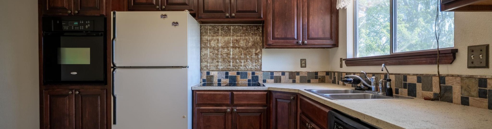 Swallow Court, West Richland, Washington 99353, 3 Bedrooms Bedrooms, 0 ,3 BathroomsBathrooms,Houses,For Sale,Swallow Court,0,286706
