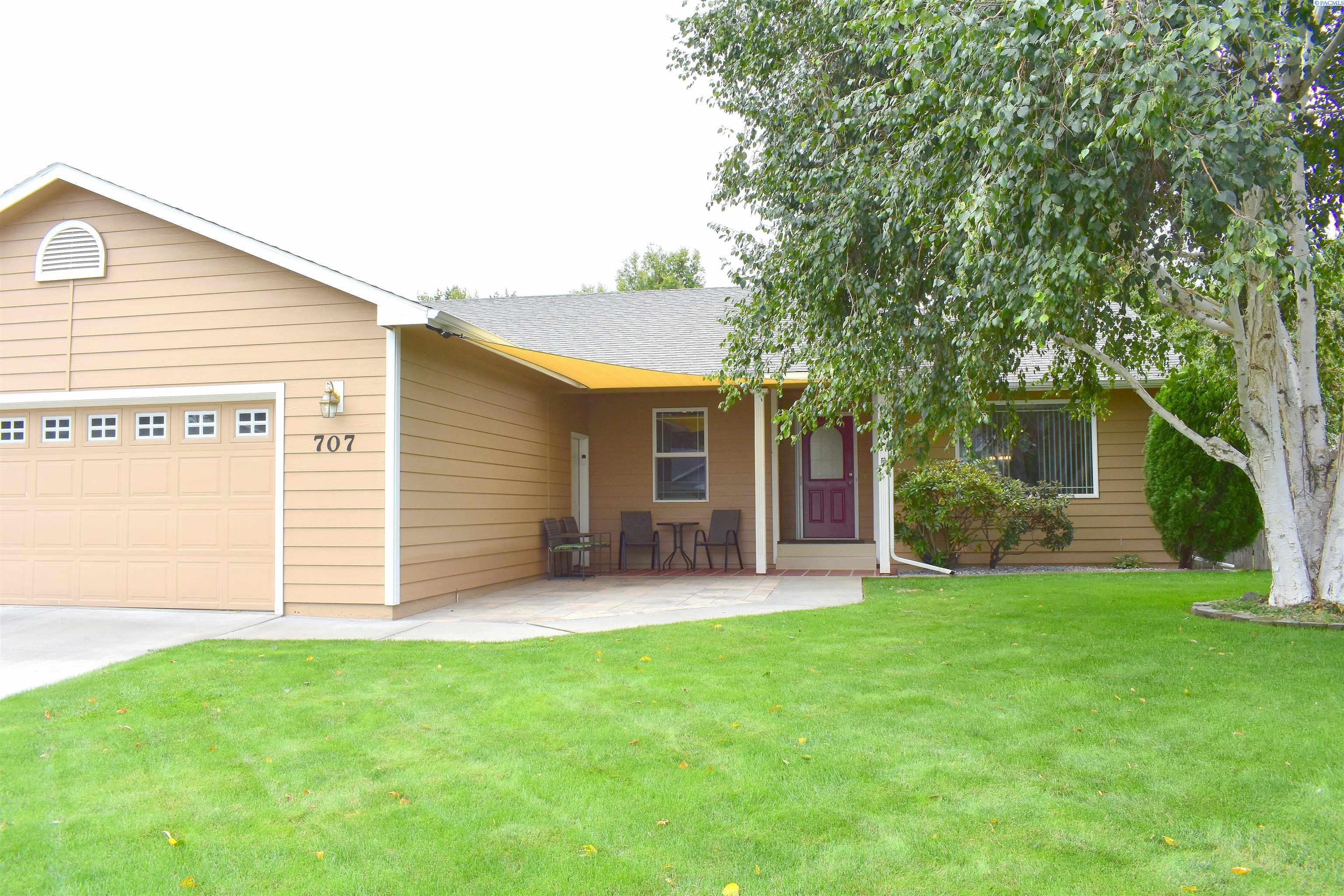18th Ct, Kennewick, Washington 99337, 3 Bedrooms Bedrooms, 0 ,2 BathroomsBathrooms,Houses,For Sale,18th Ct,0,286709