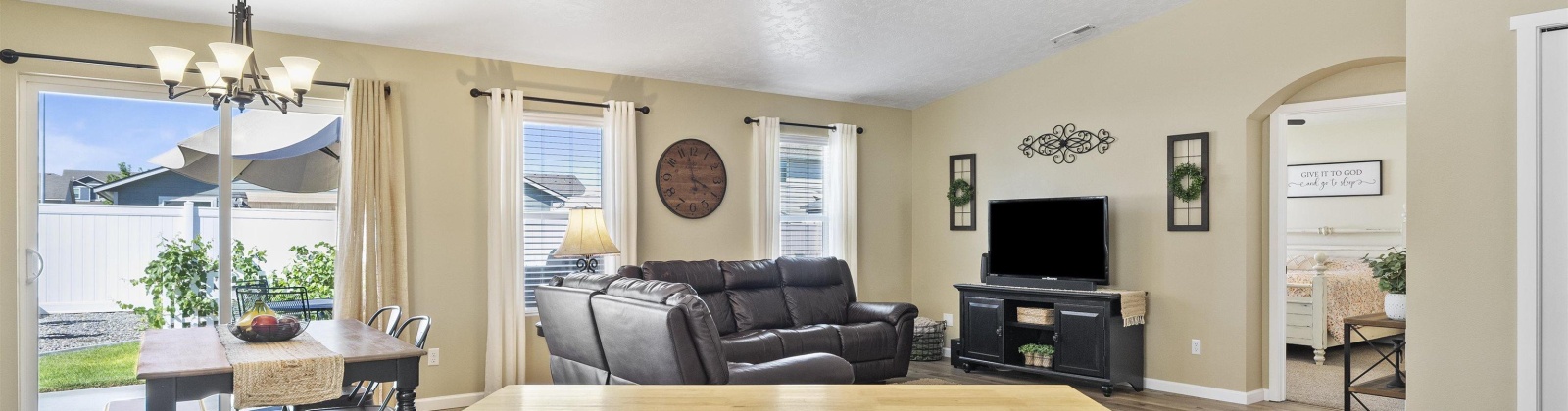 Santa Cruz LN, Pasco, Washington 99301, 4 Bedrooms Bedrooms, 0 ,2 BathroomsBathrooms,Houses,For Sale,Santa Cruz LN,0,286710