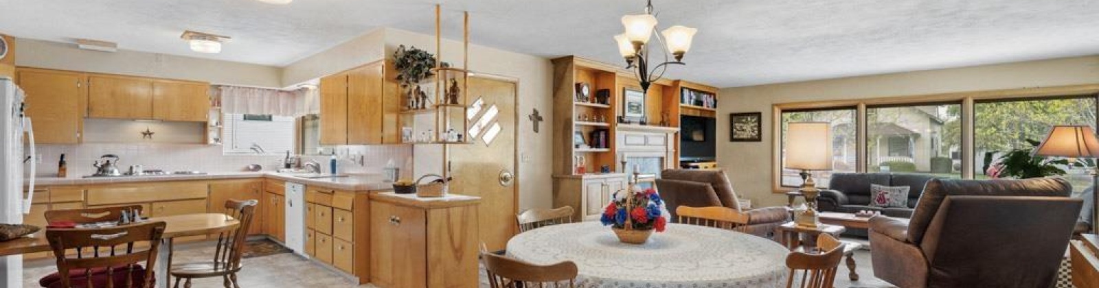 Steptoe Street, Colton, Washington 99113, 2 Bedrooms Bedrooms, 0 ,3 BathroomsBathrooms,Houses,For Sale,Steptoe Street,0,284309