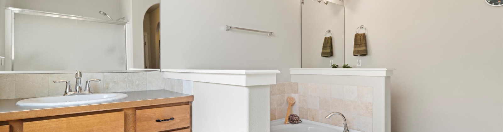 Fayette Lane, Pasco, Washington 99301, 4 Bedrooms Bedrooms, 0 ,3 BathroomsBathrooms,Houses,For Sale,Fayette Lane,0,286732