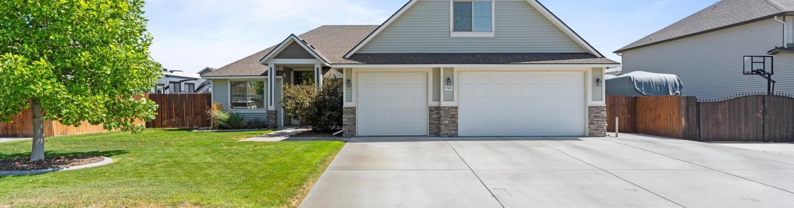 Fayette Lane, Pasco, Washington 99301, 4 Bedrooms Bedrooms, 0 ,3 BathroomsBathrooms,Houses,For Sale,Fayette Lane,0,286732