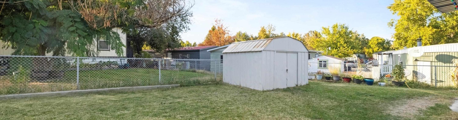 Hove St, West Richland, Washington 99353, 2 Bedrooms Bedrooms, 0 ,1 BathroomBathrooms,Manufactured Homes,For Sale,Hove St,0,286756