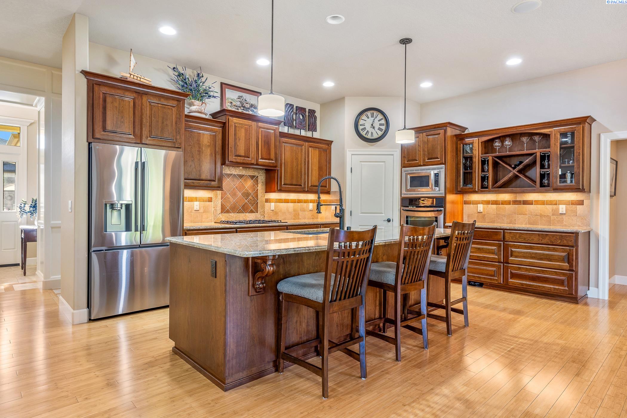Edison, Kennewick, Washington 99338, 3 Bedrooms Bedrooms, 0 ,2 BathroomsBathrooms,Houses,For Sale,Edison,0,286749