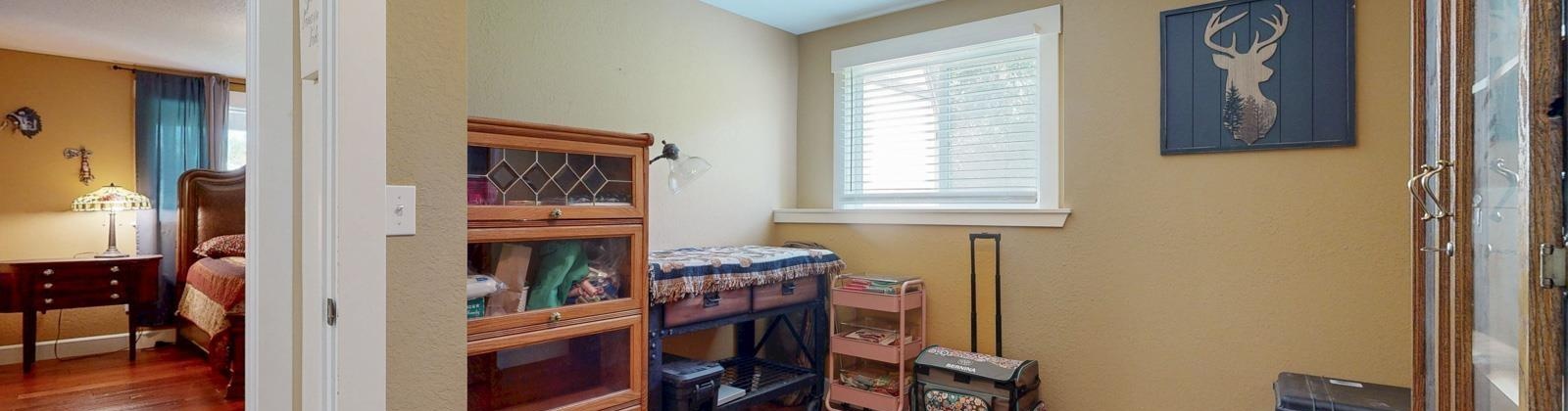 Edgewood Drive, Richland, Washington 99352, 5 Bedrooms Bedrooms, 0 ,3 BathroomsBathrooms,Houses,For Sale,Edgewood Drive,0,286744
