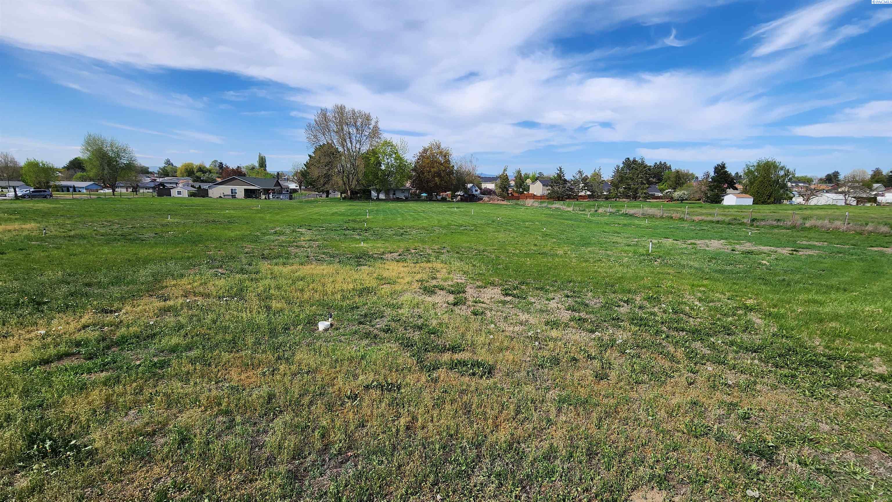 King St Lot A, Grandview, Washington 98930, 0 , 0 ,0,Land/lots,For Sale,King St Lot A,0,286769