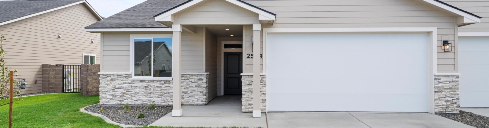 Sunray Ave, Richland, Washington 99352, 3 Bedrooms Bedrooms, 0 ,2 BathroomsBathrooms,Condos/townhomes,For Sale,Sunray Ave,0,286771