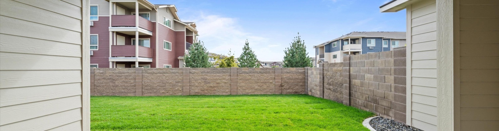 Sunray Ave, Richland, Washington 99352, 3 Bedrooms Bedrooms, 0 ,2 BathroomsBathrooms,Condos/townhomes,For Sale,Sunray Ave,0,286771