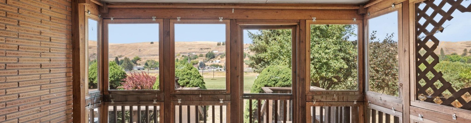 Palouse Rd, Colfax, Washington 99111, 4 Bedrooms Bedrooms, 0 ,3 BathroomsBathrooms,Houses,For Sale,Palouse Rd,0,286765