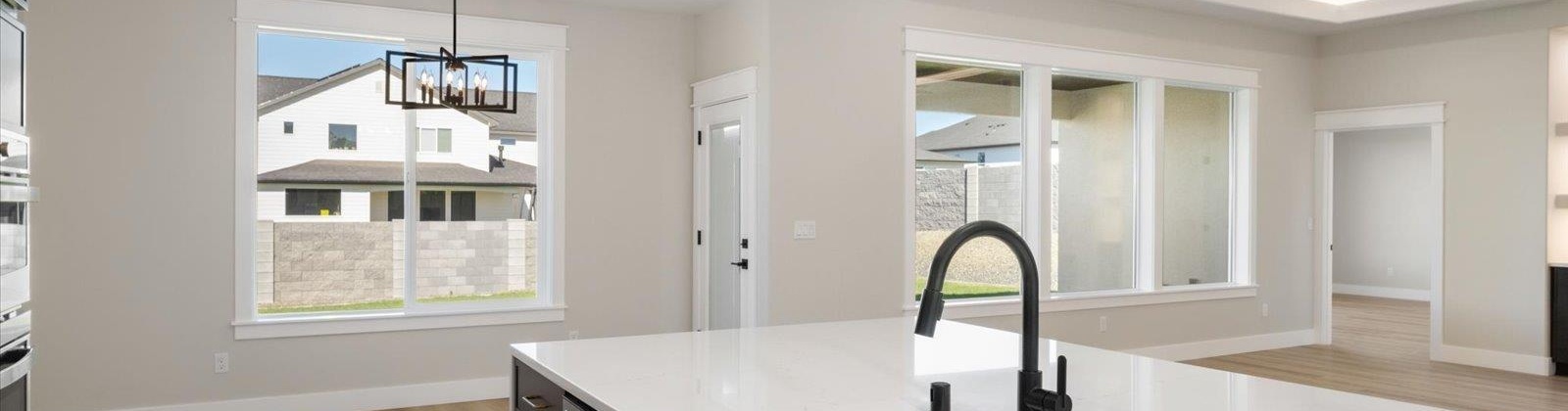Upriver, Richland, Washington 99352, 4 Bedrooms Bedrooms, 0 ,3 BathroomsBathrooms,Houses,For Sale,Upriver,0,286786