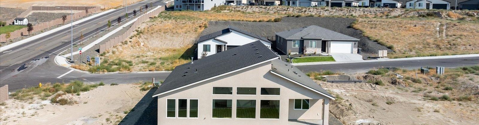 27th Ave, Kennewick, Washington 99338, 4 Bedrooms Bedrooms, 0 ,3 BathroomsBathrooms,Houses,For Sale,27th Ave,0,286815