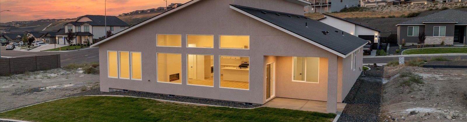 27th Ave, Kennewick, Washington 99338, 4 Bedrooms Bedrooms, 0 ,3 BathroomsBathrooms,Houses,For Sale,27th Ave,0,286815