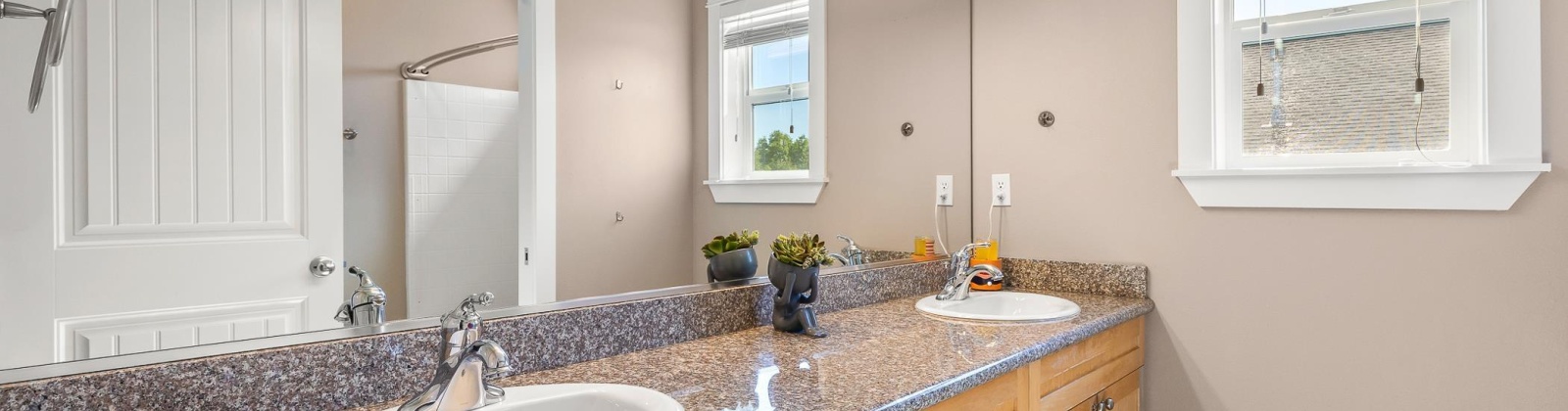 Sawgrass Loop, Richland, Washington 99354, 5 Bedrooms Bedrooms, 0 ,4 BathroomsBathrooms,Houses,For Sale,Sawgrass Loop,0,286813