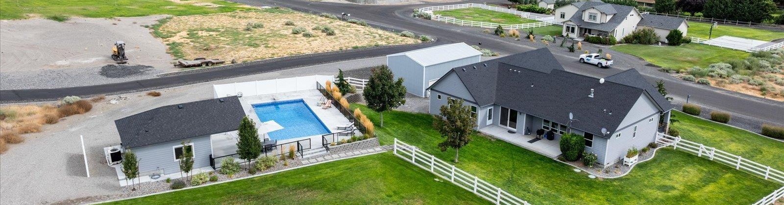 Horn Rapids Dr, West Richland, Washington 99353, 3 Bedrooms Bedrooms, 0 ,3 BathroomsBathrooms,Houses,For Sale,Horn Rapids Dr,0,286833