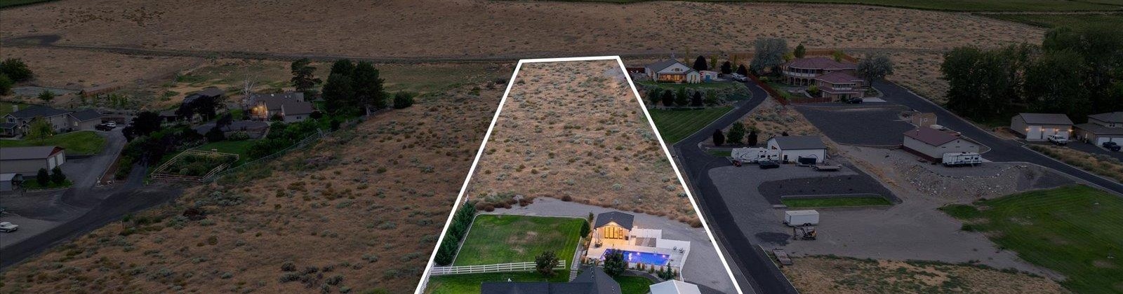 Horn Rapids Dr, West Richland, Washington 99353, 3 Bedrooms Bedrooms, 0 ,3 BathroomsBathrooms,Houses,For Sale,Horn Rapids Dr,0,286833