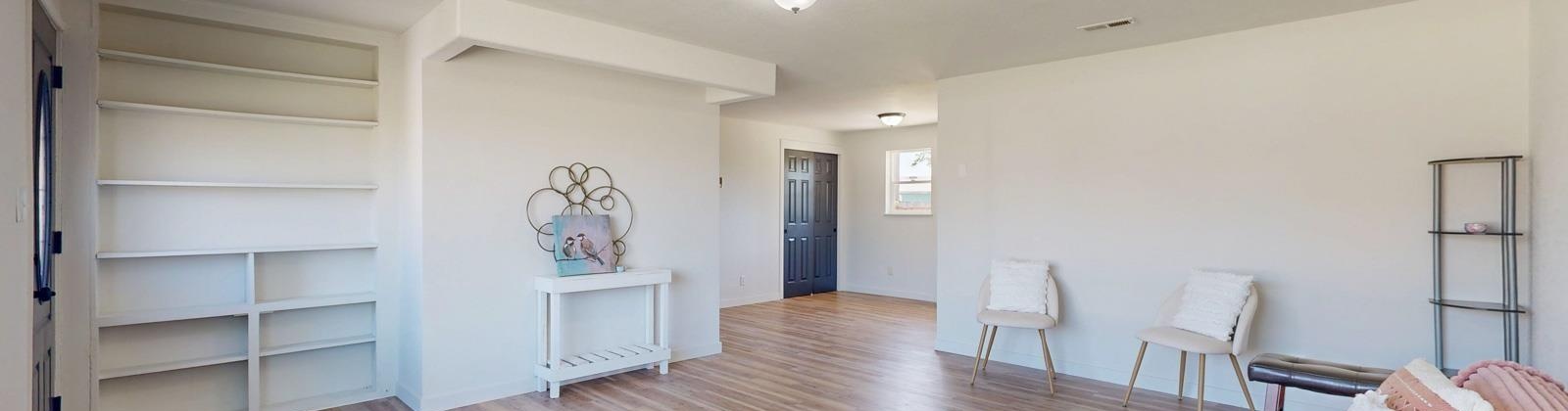 10th Avenue, Kennewick, Washington 99336, 3 Bedrooms Bedrooms, 0 ,1 BathroomBathrooms,Houses,For Sale,10th Avenue,0,286828