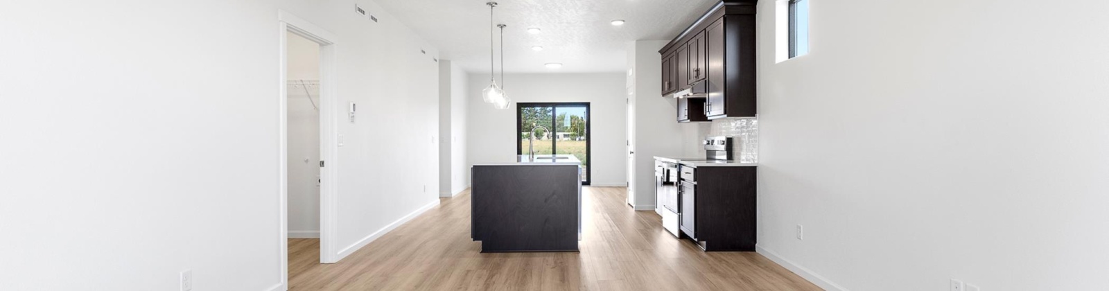 18th St, Benton City, Washington 99320, 3 Bedrooms Bedrooms, 0 ,2 BathroomsBathrooms,Houses,For Sale,18th St,0,286824